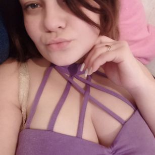 Model - SharonFunny dirtytalk