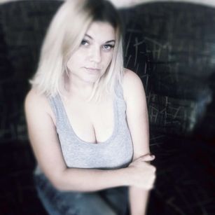 Model - SharonFunny femdom