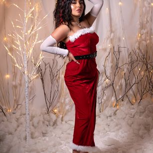 Model - ValentinaPatrick latin