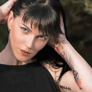 Model - Agata Stone milf