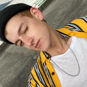 Model - Felipe Slim slim