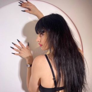 Model - Lola_pusy young