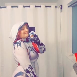 Model - Rue Quinnzel Henti