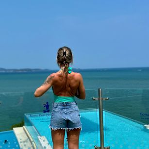 Model - Miammy muscular