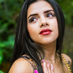 Model - Jiahbel heels