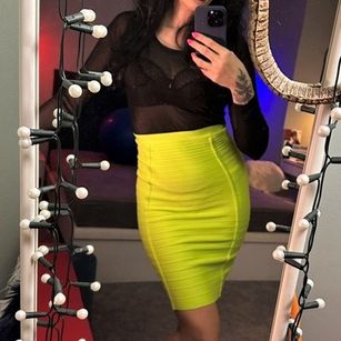 Model - Maxi Lipz fetish