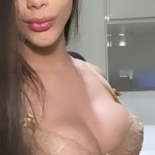 Model - Brazilian ts hot xxl ass