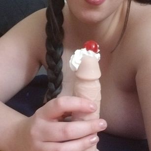 Model - Lacey Minx 8