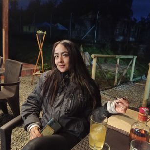 Model - Isabella Evans deeptroath