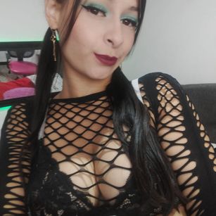 Model - dulceandyors milf