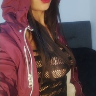 Model - dulceandyors milf