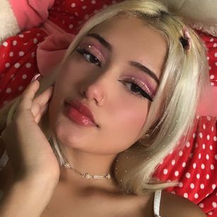 Model - CasidyLu sph