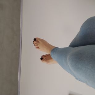 Model - Ana  Maria pantyhose