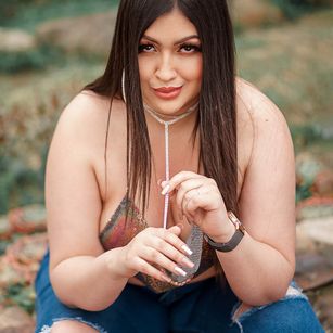 Model - Martina Madisson pantyhose