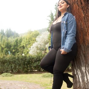 Model - Martina Madisson curvy