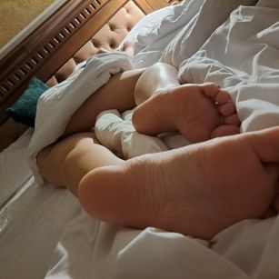 Model - Megan DeVille cei