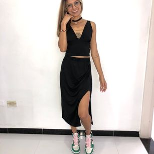 Model - EvelynMiller striptease