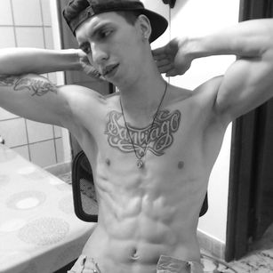 Model - santiago men