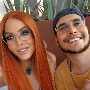 Model - Couple Hot cuckold