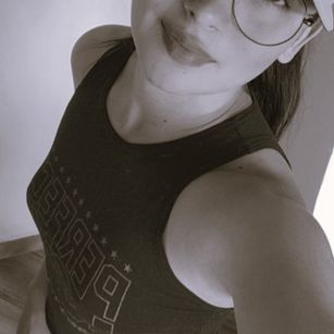 Model - Tina24 atletica