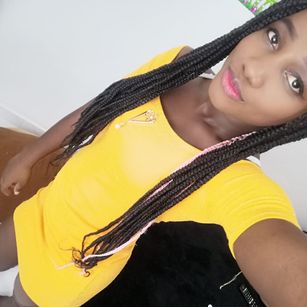 Model - aida lucia tegue torres bignipples