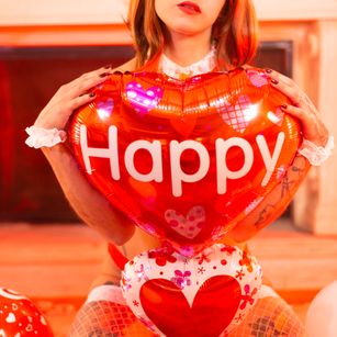 Model - Jade Delux feet