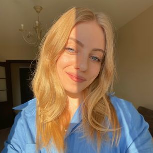 Model - ElizabethForYou pretty