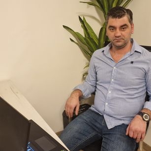 Model - MasterOfCocks uncut