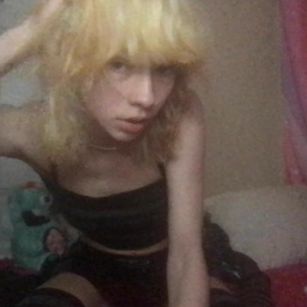 Model - alice addams teen