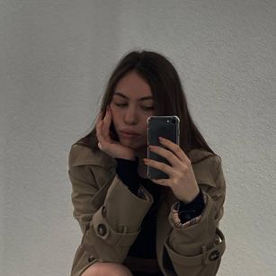 Model - ArielFuller bdsm