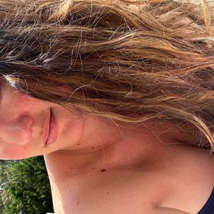 Model - Natalie juicy