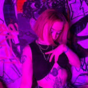 Model - Ada Wong pantyhose