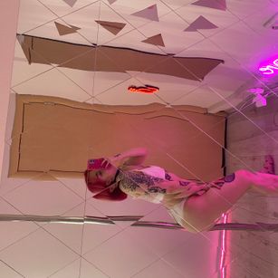 Model - Ada Wong bdsm