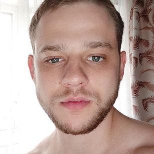 Model - Antonio member