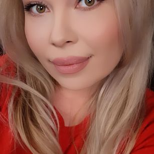 Model - CurvyWhitneyLynn bigass