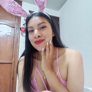 Model - TifanyMarie boobs