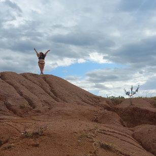 Model - KikiBau bigtits