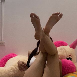 Model - Samantha Evans teen