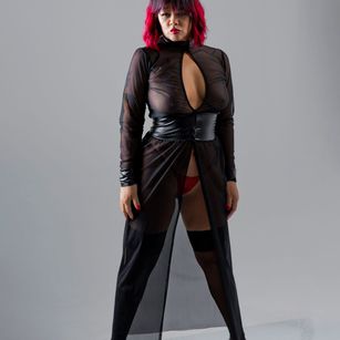 Model - jena derbo mature