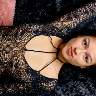 Model - ROUSE FOR YOU dirtytalk