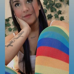 Model - ElizabethJhons taste