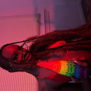 Model - Itstaylorofficial Ebony