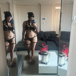 Model - Mara Castillo cute