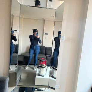 Model - Mara Castillo cute