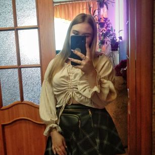 Model - Isabella teen