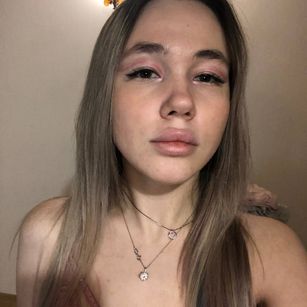 Model - loya111 Blonde