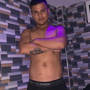 Model - Yeiko_rodriguez hairy