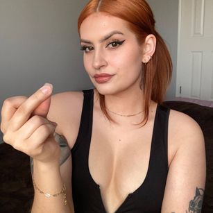 Model - SageCherie latina