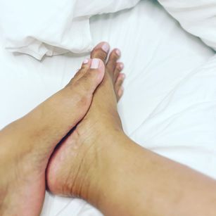 Model - ExoticEmpress18 dildo