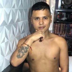 Model - Yeiko_rodriguez submissive